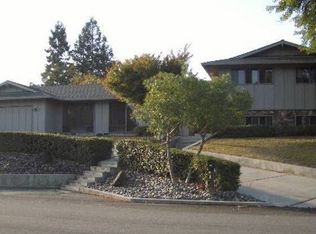 893 Ridgemark Dr, Hollister, CA 95023