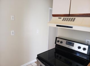 32 N Bridge St APT 2, Poughkeepsie, NY 12601
