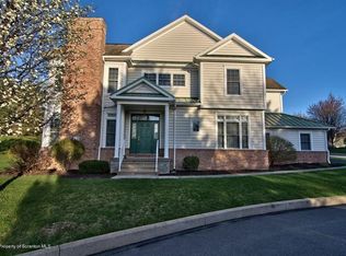 601 Thackeray Close #6A-6A-U, Moosic, PA 18507