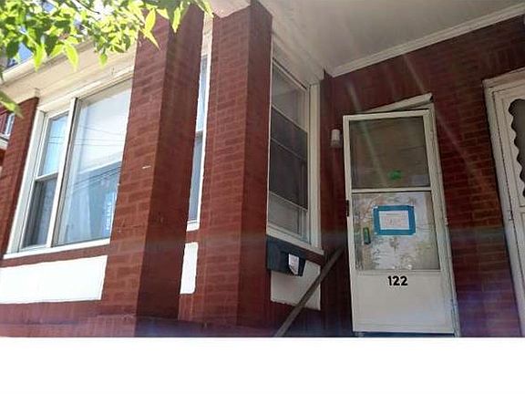 2nd image of 122 N Hartford Ave