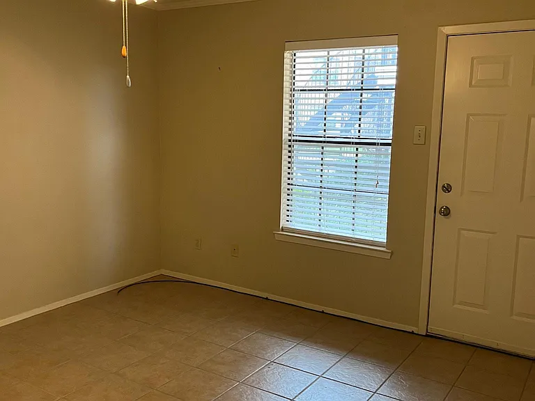 400 W South Town Dr #107 — Photo 39