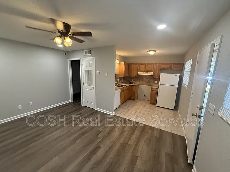 1512 S Meridian Ave #101 — Photo 3