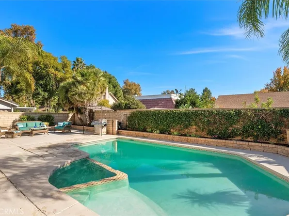 23788 Via Irana, Santa Clarita, CA 91355