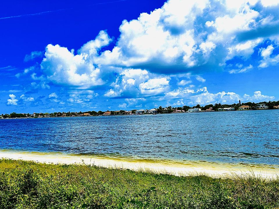 106 Half Moon Cir APT F1, Hypoluxo, FL 33462 MLS RX10880316 Zillow