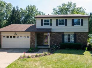 5109 Troyer Dr, Kent, OH 44240