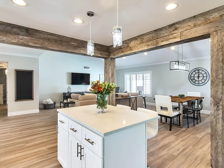 8108 E Morgan Trl — Photo 11