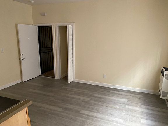 3rd image of 327 W 45th St #6A