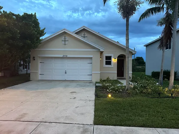 3779 Whitney Park Ln, Greenacres, FL 33463