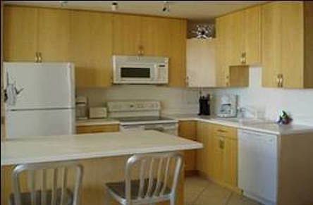 1st image of 360 W Wellington Ave APT 16C