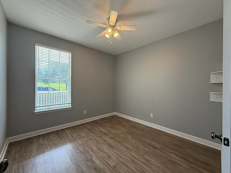 3640 Biltmore Ave — Photo 21