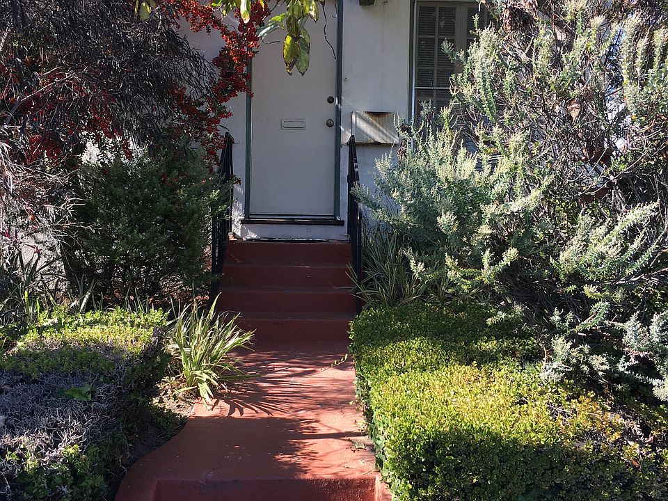 12401 front walk 