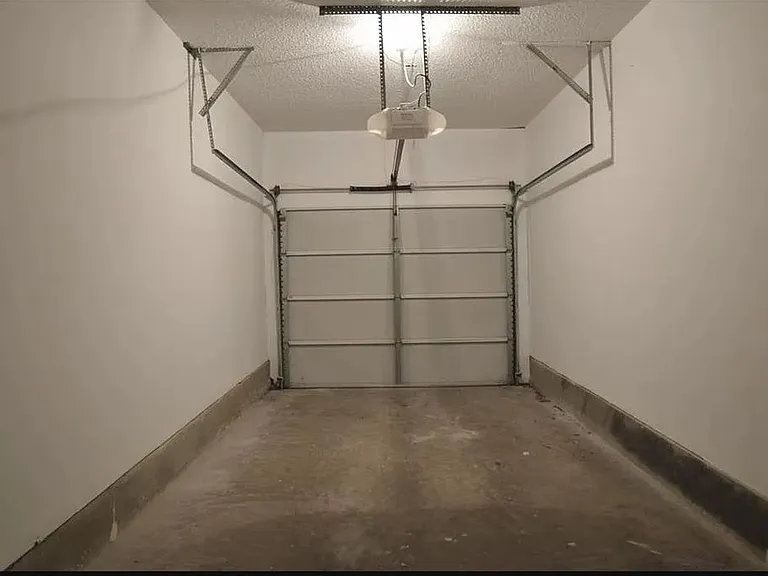 7340 Skillman St — Photo 18