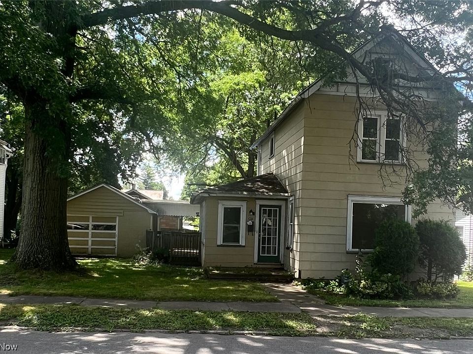 1st image of 423 N Howard Ave