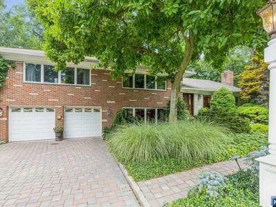 150 Beacon St, Haworth, NJ, 07641