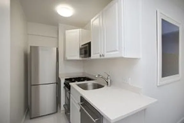 Rented by Tower Property Group | media 11