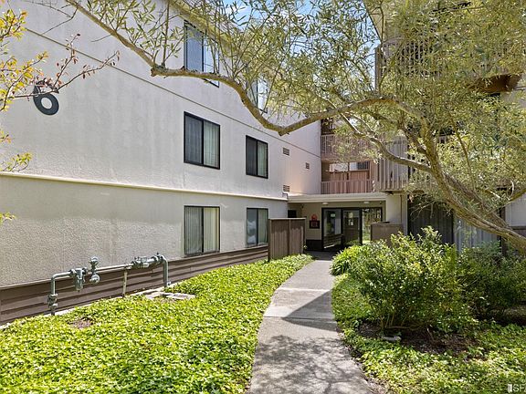 2nd image of 6127 Shelter Creek Ln