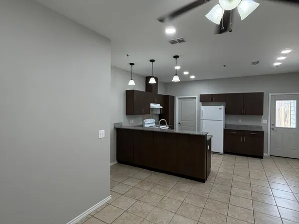 306 S 25th St #P-5, Hidalgo, TX 78557