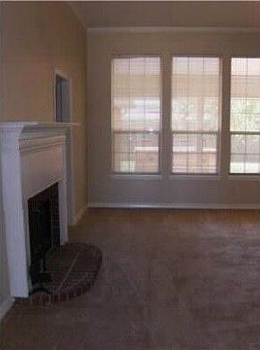 2nd image of 3312 Salem Pl