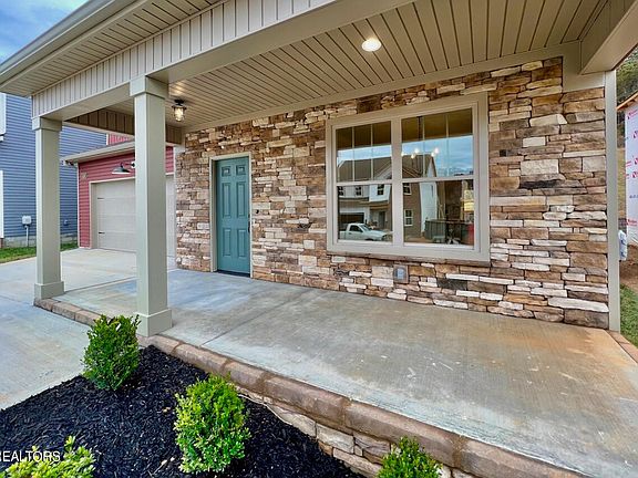 2nd image of 1138 Madison Oaks Rd Lot 301