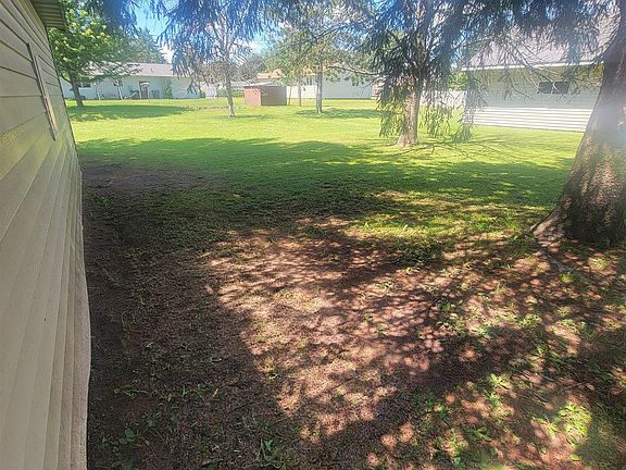 5th image of 345 Pleasant Way