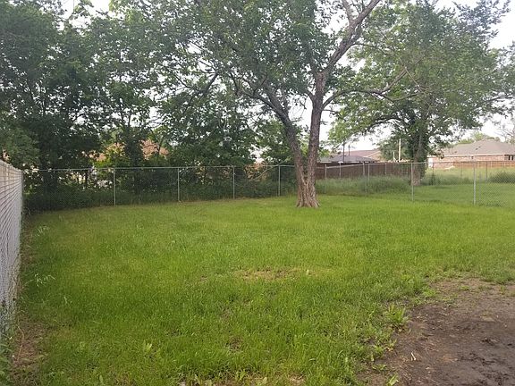 5th image of 4412 Pickett St