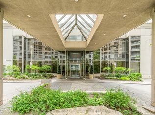 3888 Duke Of York Blvd #1922, Mississauga, ON L5B 4P5