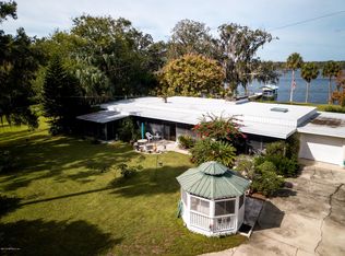 140 Browns Rd, San Mateo, FL 32187