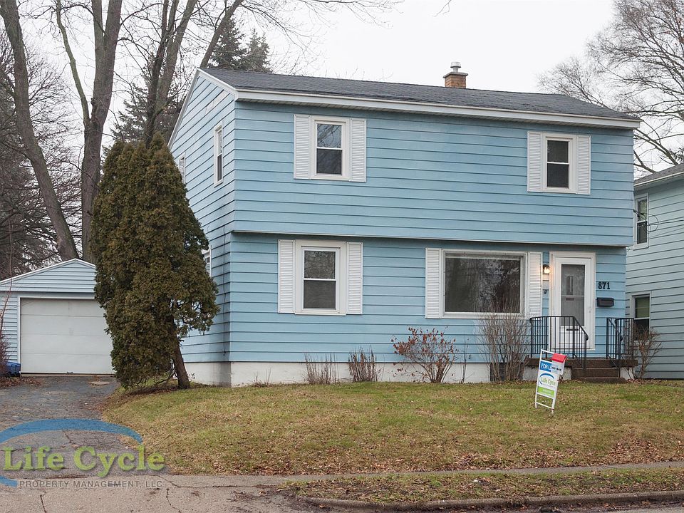 1st image of 871 Malta St NE