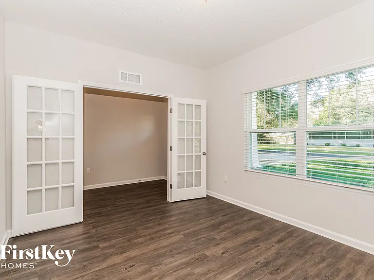 3241 Bowden Rd S — Photo 10