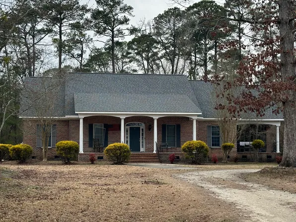 801 Sawmill Lndg, Bath, NC 27808