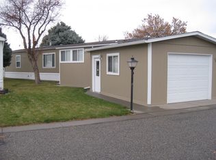 3811 S Tanager Ln, Billings, MT 59102