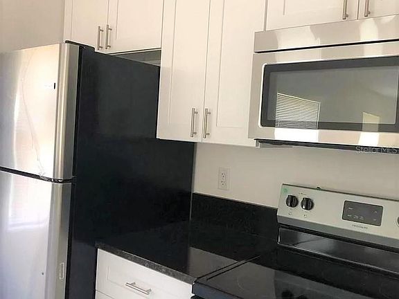 3rd image of 3816 Trovati St