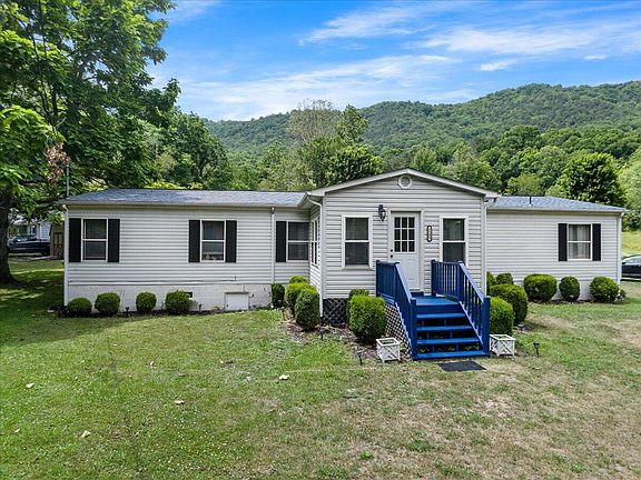 4th image of 5583 Bradshaw Rd