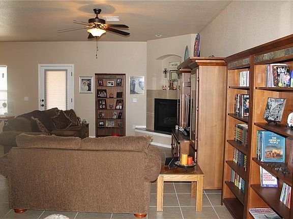 3rd image of 5819 Essex Ct