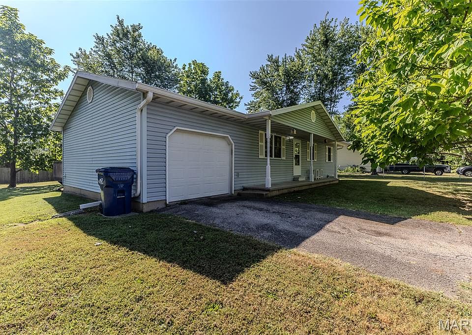 1st image of 1524 Tekary St
