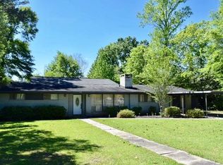 1116 Borgne Ave, Bogalusa, LA 70427