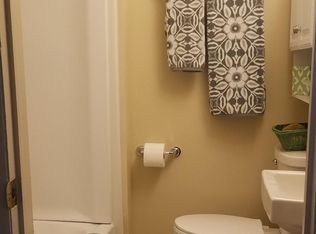 81 W North St #B, Lithopolis, OH 43136