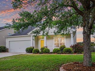 1608 Crossbill Trl, Hanahan, SC 29410
