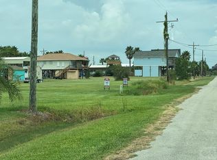 113 Ocean Tide Dr, Crystal Beach, TX 77650