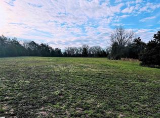 718 Smith Street Ext, Donalds, SC 29638