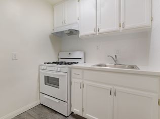 Spacious Studio in great Echo Park Location, Los Angeles, CA 90026