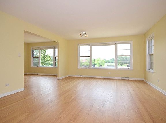 2nd image of 6955 N Keeler Ave