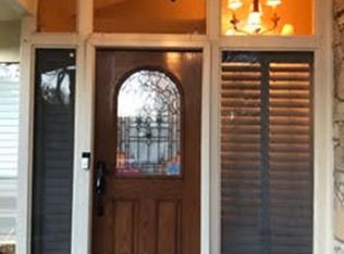 324 Brookview Dr, Hurst, TX 76054