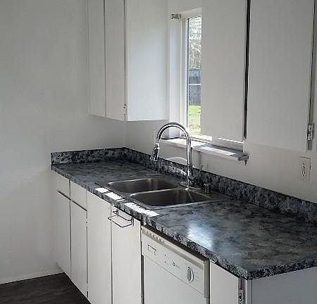 3rd image of 19610 9th Avenue Ct E
