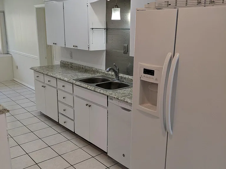 8 S Arcturas Ave — Photo 8