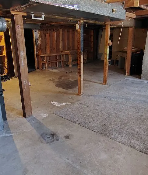 646 South Coleman Street — Photo 13