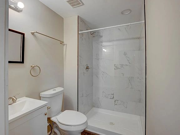 3rd image of 7614 Philadelphia Rd APT 3A