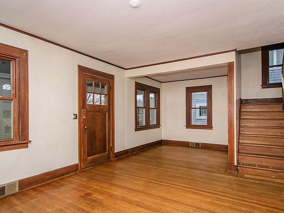 3rd image of 1607 Abbott Ave