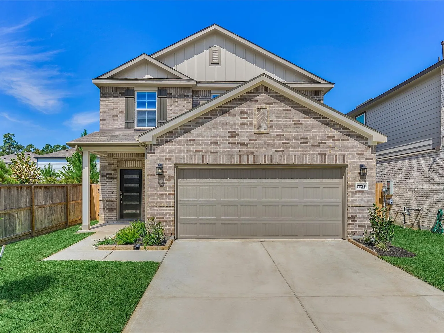 3 bed, 2.5 bath, 1678 sqft, $2,300 — Photo 3