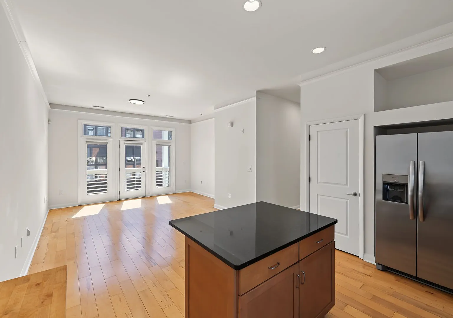 Prime South End Location 2BR/2BA Steps from Light Rail — Photo 1